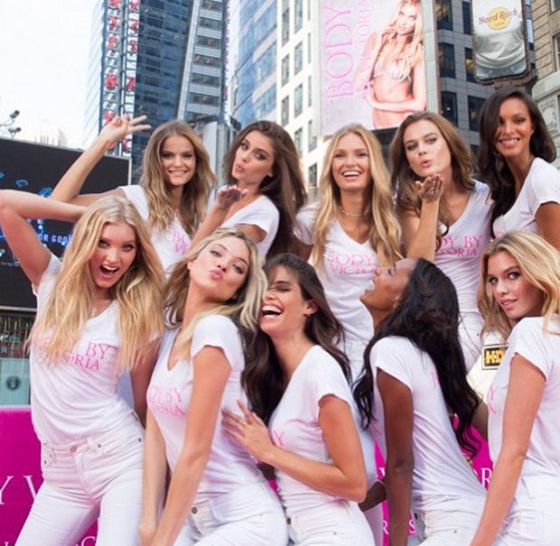 Novas Angels da Victoria's Secrets querem modelos plussize em desfile