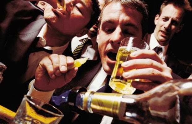 Homens precisam sair duas vezes por semana para beber com os amigos, diz pesquisa 14