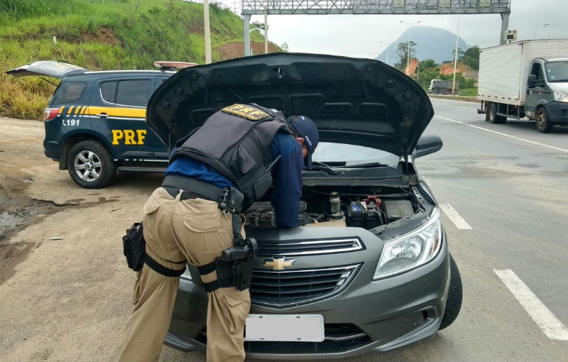 Motorista é preso em Cariacica com carro roubado comprado por R ... - Folha Vitória